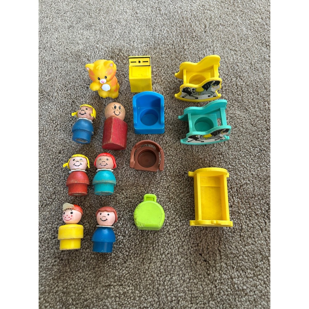 Vintage Fisher Price Little People Wood Plastic Figures Furniture Lot